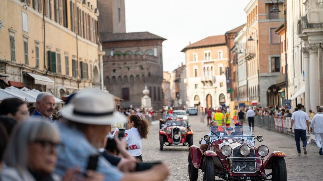 1000 Miglia 2025, Vesco e Salvinelli ancora al comando