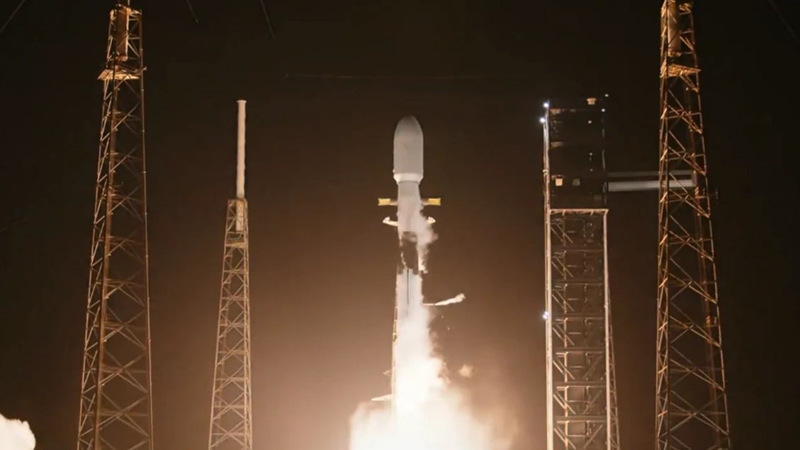 Altri 24 satelliti Kuiper di Amazon lanciati dalla rivale SpaceX