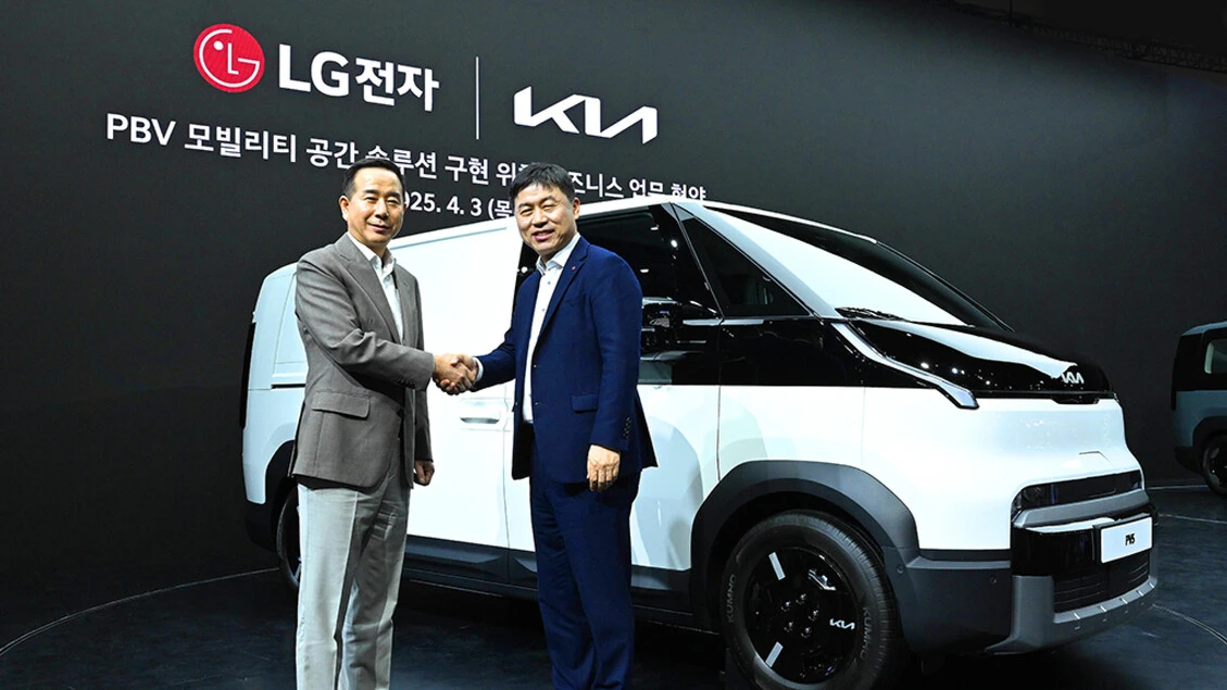 Concept Kia PV5 Spielraum Studio e PV5 Spielraum Glow