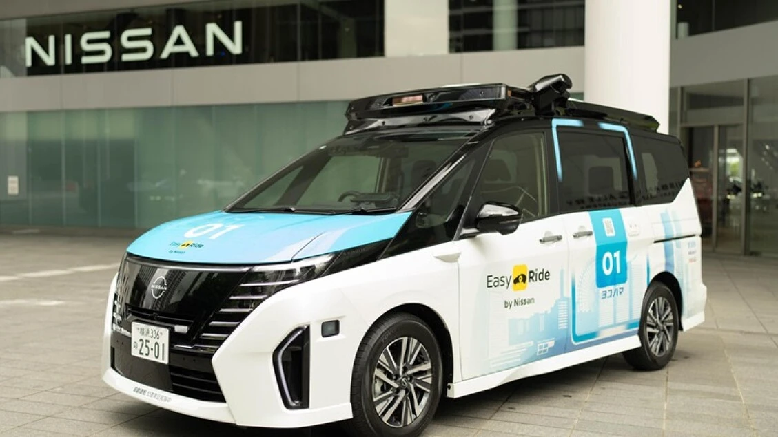 Nissan sperimenta la guida autonoma a Yokohama