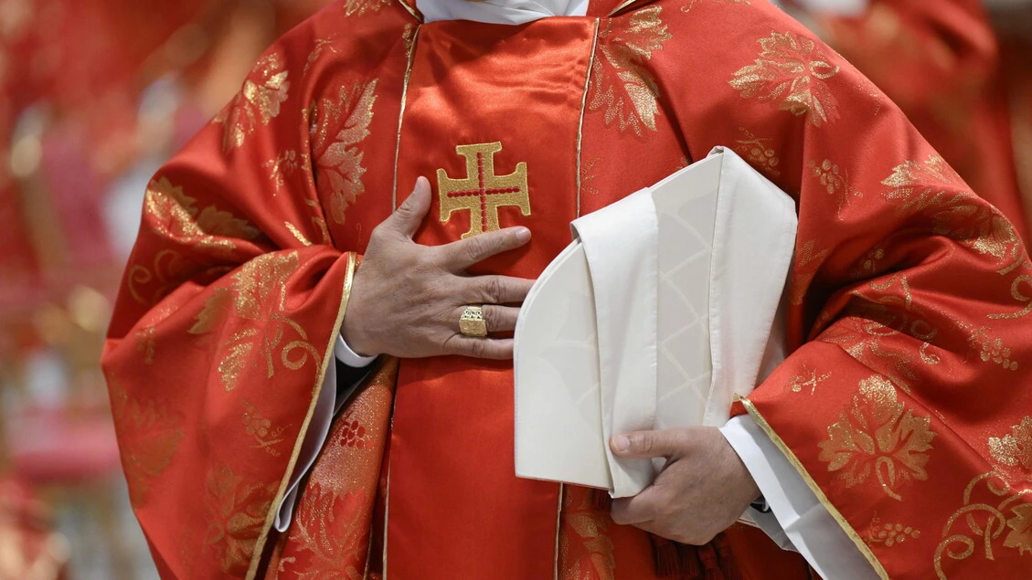 Cibo frugale e poco vino a tavola, il menù del conclave