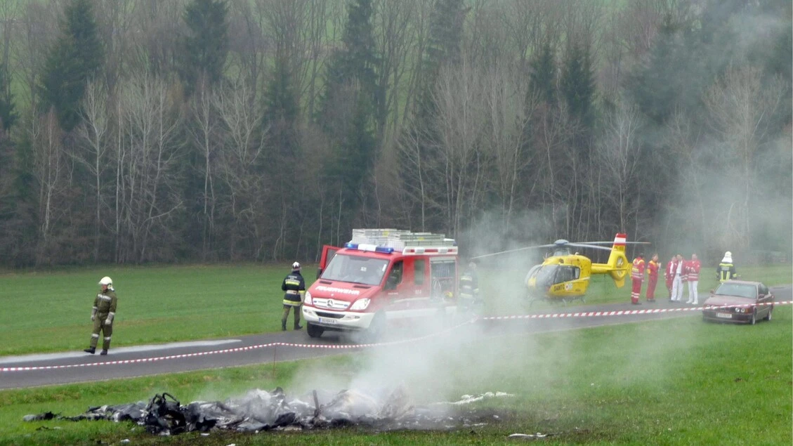 Piccolo aereo da turismo cade sui monti in Austria, 4 morti