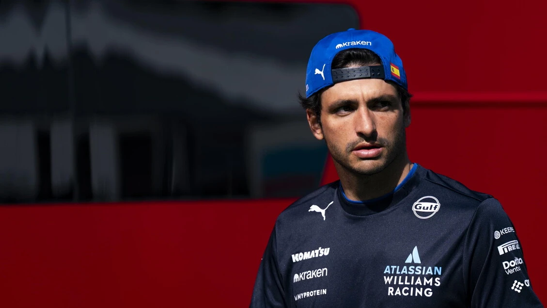 F1: Sainz 'duro adattarsi a un nuovo team, lo dimostra Hamilton'