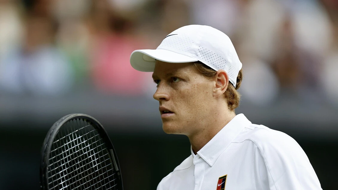 Wimbledon: Sinner-Vukic 2-21 nel terzo set. Conduce l'azzurro 6-1 6-1 DIRETTA