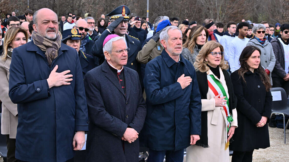 Bergamo ricorda vittime Covid, sindaca 'memoria è ora forza'