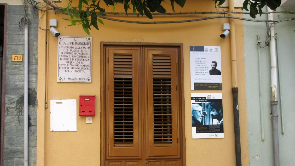 La casa dei cento passi resta all'associazione Impastato