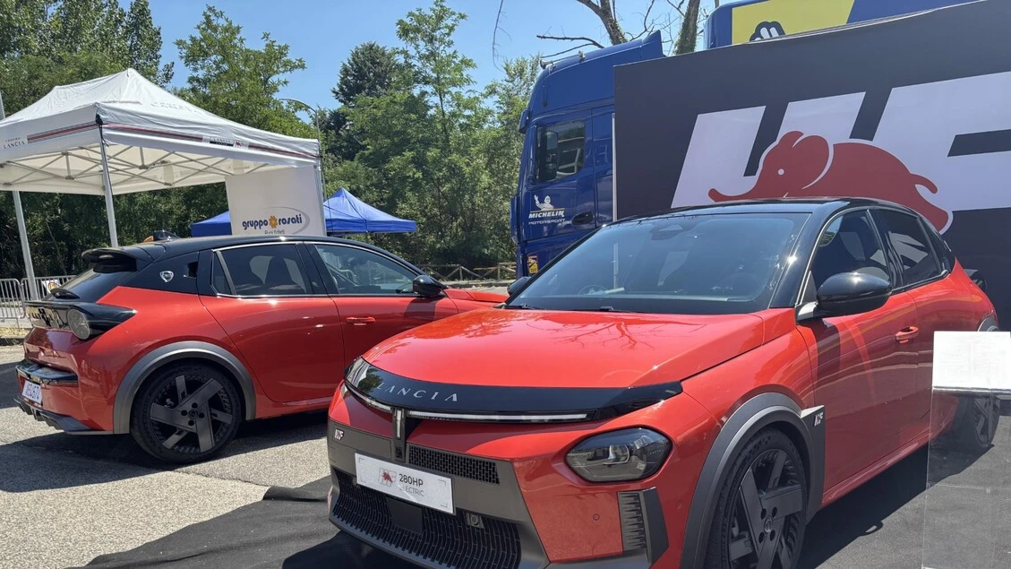 Con Lancia Ypsilon HF al seguito del rally di Roma Capitale