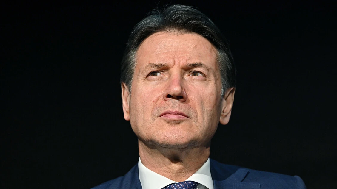 L'affondo delle opposizioni: 'Meloni mente e ci umilia'