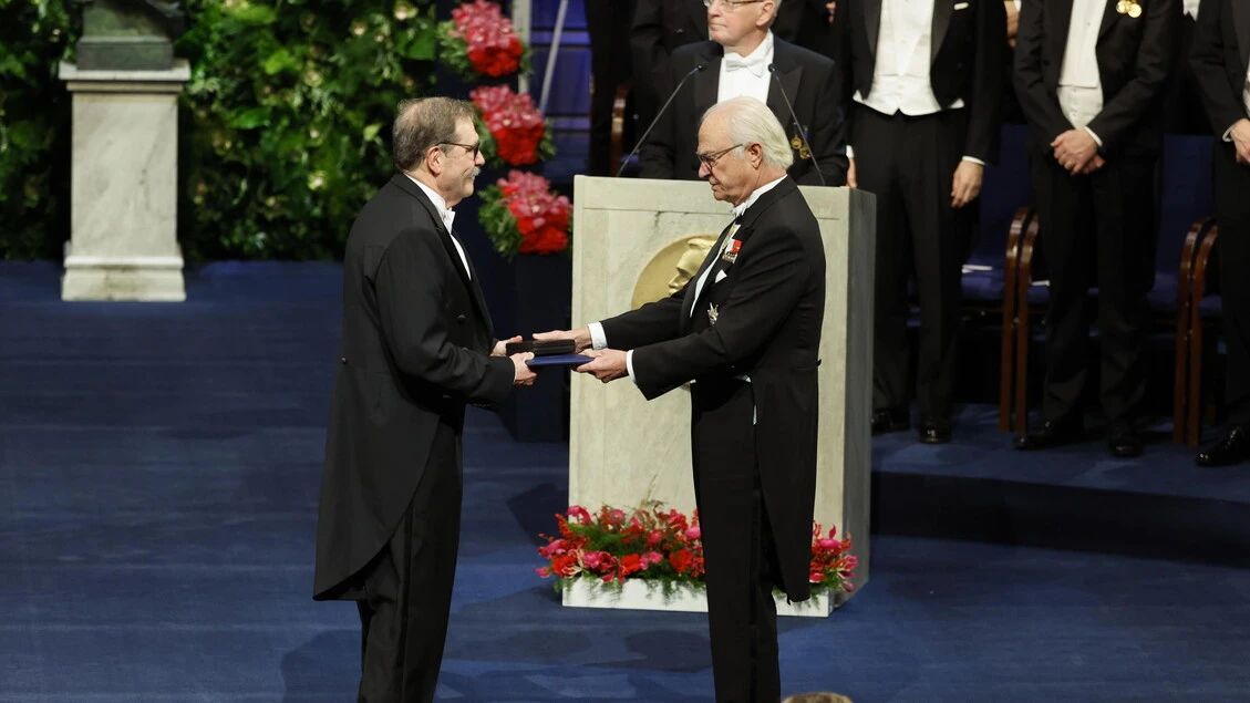 Meccanica quantistica, i Nobel spiegano le loro scoperte