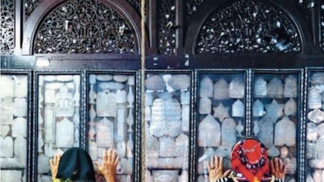 Mostra foto 'Al di là dei confini' sui luoghi sacri condivisi