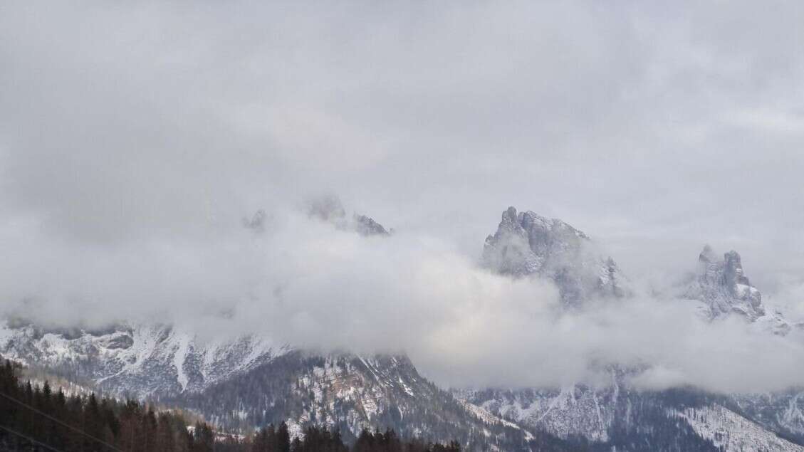 Maltempo: in Veneto Cortina si è svegliata sotto la neve