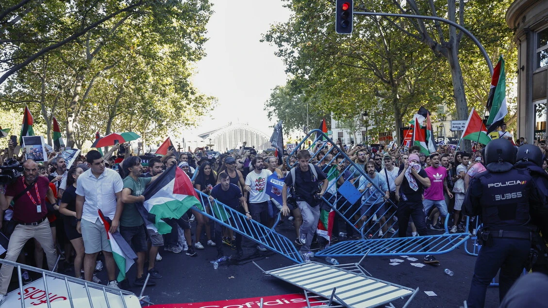 Vuelta, ultima tappa definitivamente annullata e senza vincitore