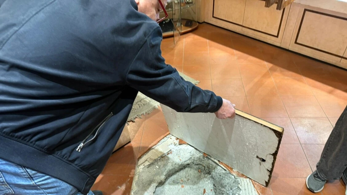 Colpo bis banda del buco dopo 25 anni nella stessa gioielleria