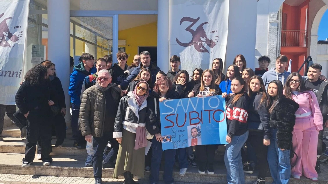 Don Diana: don Ciotti ai giovani, 
