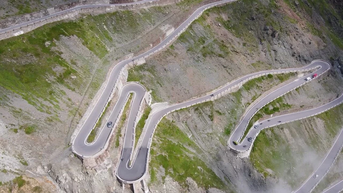 Alto Adige e Lombardia celebrano i 200 anni della Strada dello Stelvio