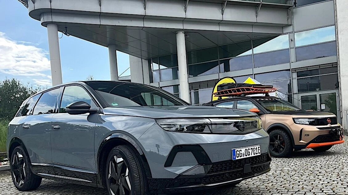 Opel Grandland Awd e Frontera Rebel, avventure EV alla guida