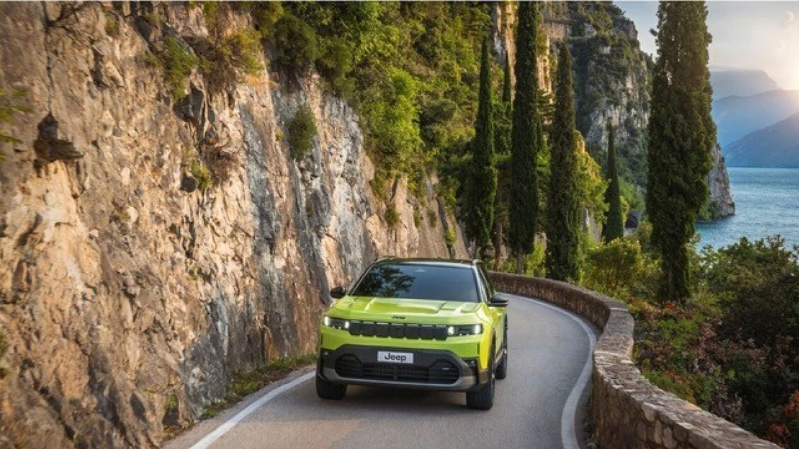 Jeep Compass debutta a Tannistest e arriva versione Altitude