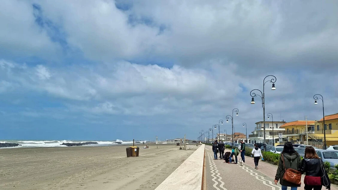 Sole e caldo tornano protagonisti, ma al Nord rischio temporali
