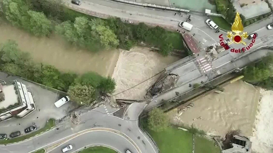Maltempo in Veneto, crollato il ponte dei Nori a Valdagno: 2 vittime