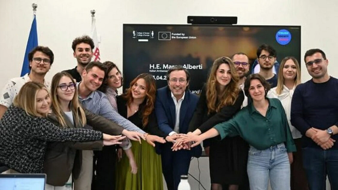 Amb. Alberti incontra studenti del Collegio d'Europa di Tirana