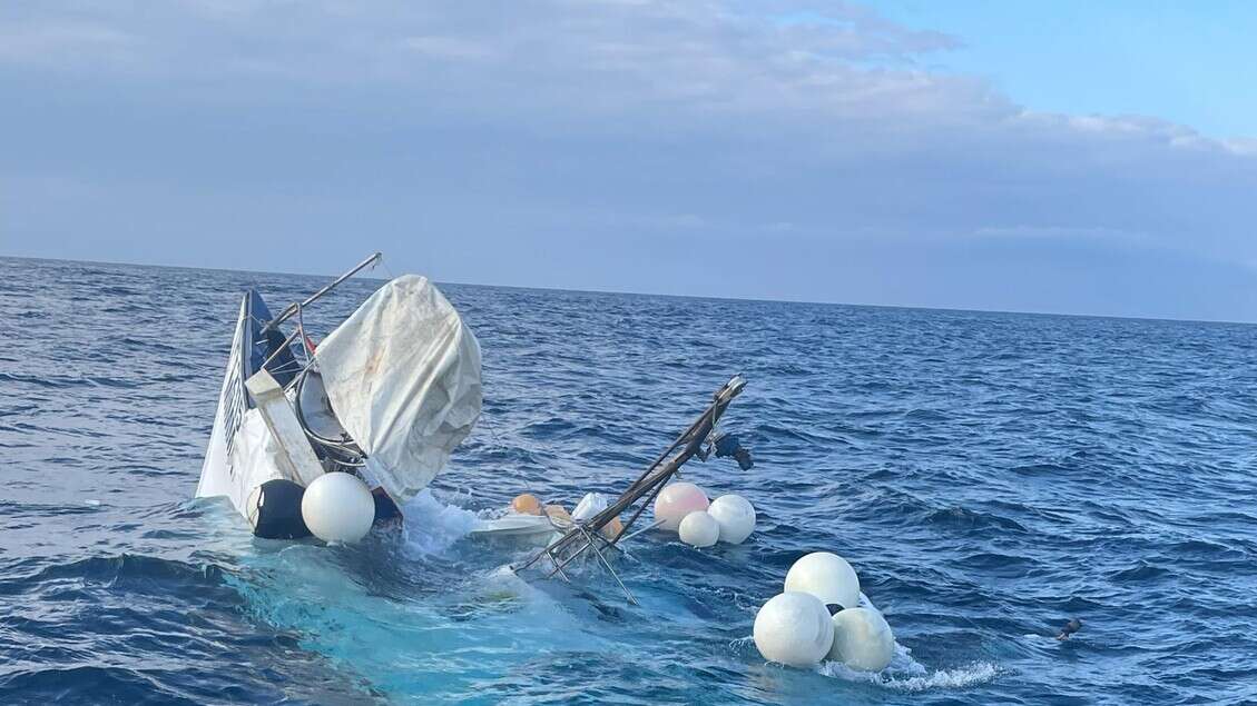 Peschereccio affondato a Pianosa, in salvo 3 naufraghi