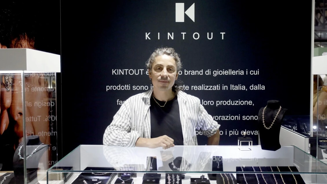 Dai gioielli teschio al vino melograno, artigiani lanciano trend