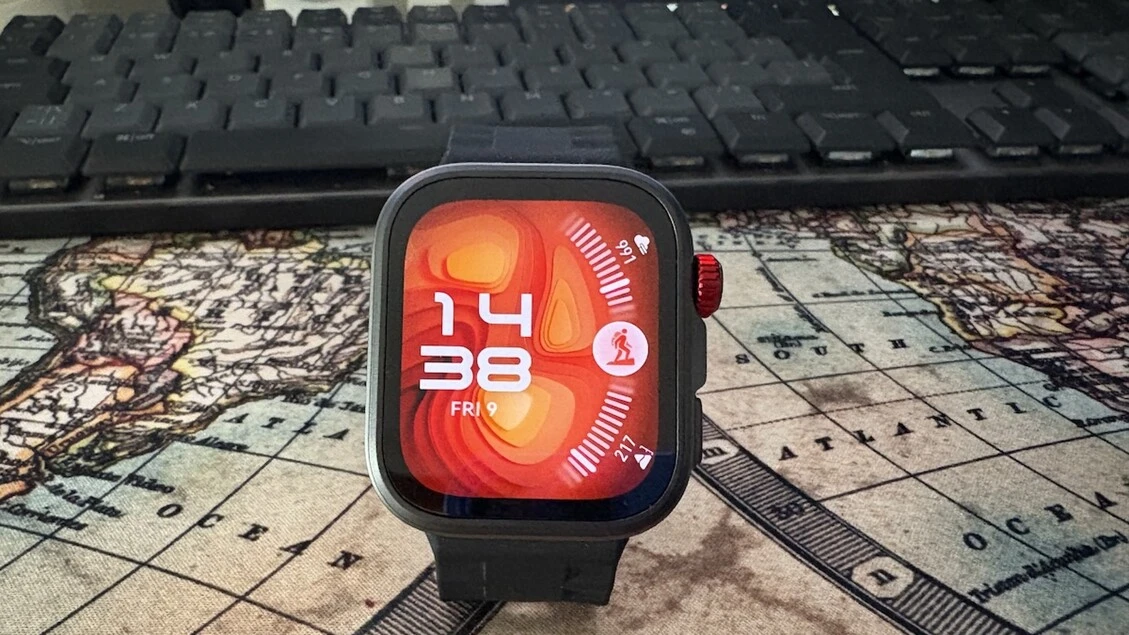 Huawei Watch Fit 4 Pro, punto fermo per la salute al polso
