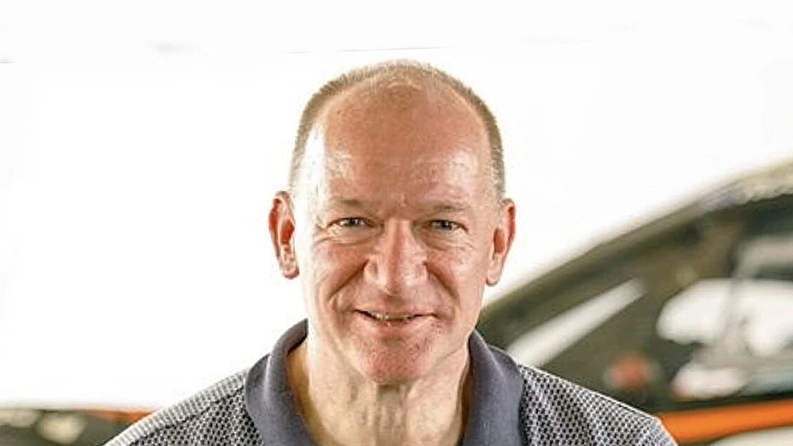 Flewitt, Balmer e van der Sande rafforzano board di Longbow
