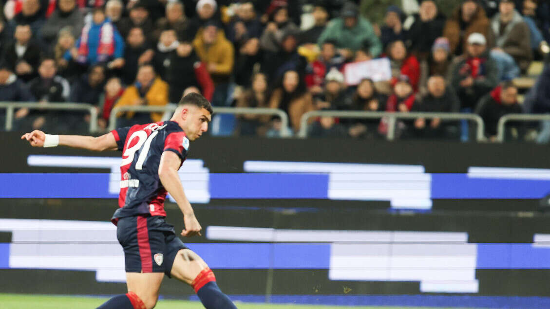 Serie A: in campo Cagliari-Genoa 1-0 DIRETTA