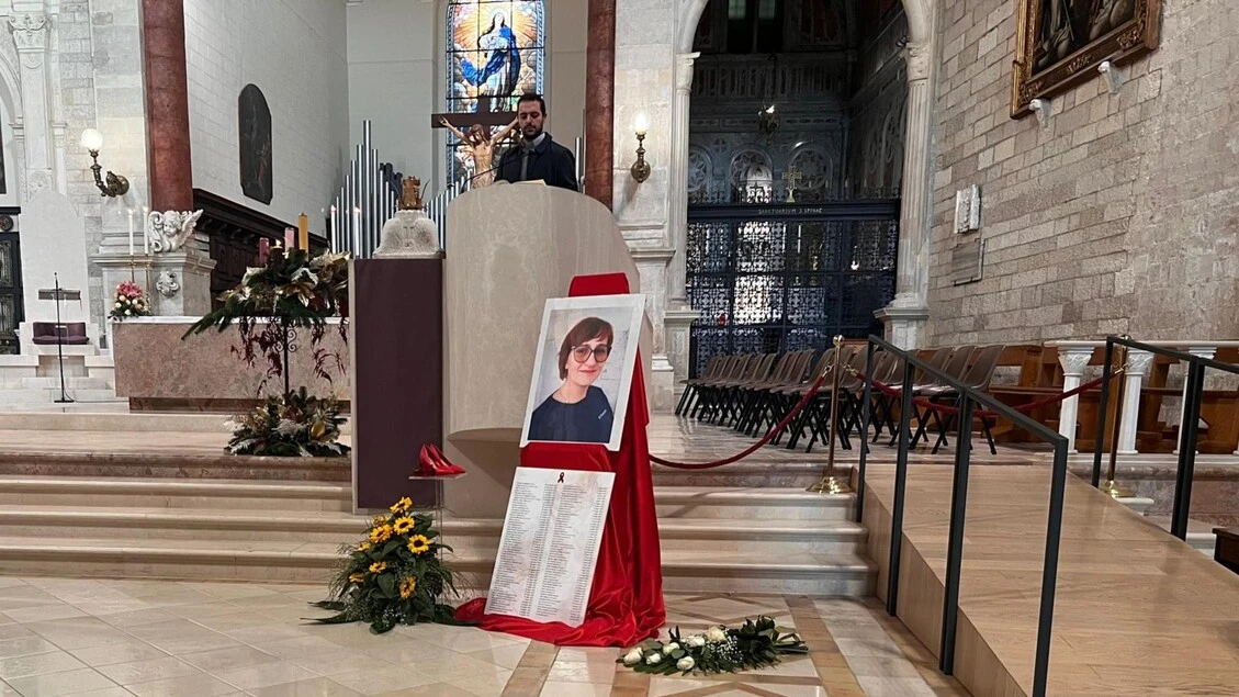 Donna uccisa ad Andria, marito condannato all'ergastolo
