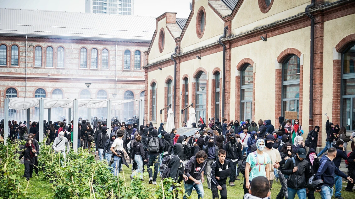 Antagonisti tentato di arrivare a Ogr, respinti da polizia