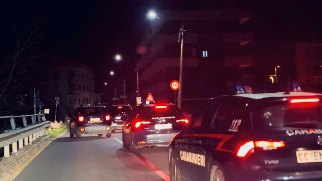 Dopo rapina con pestaggio due minori aggrediscono Cc, arrestati