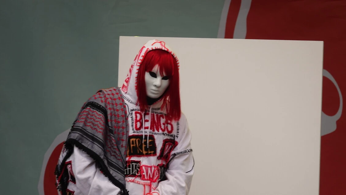 La storia di Hind Rajab a teatro scritta da Fabio Tonacci