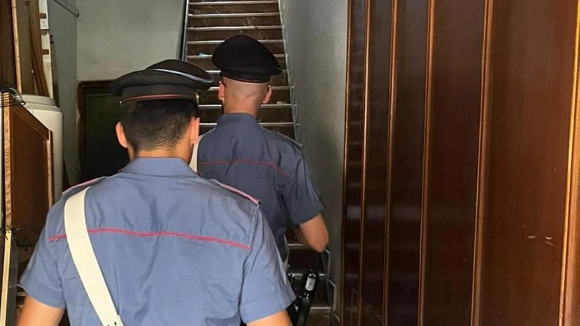 Reggente del clan Ascione-Papale arrestato dai carabinieri