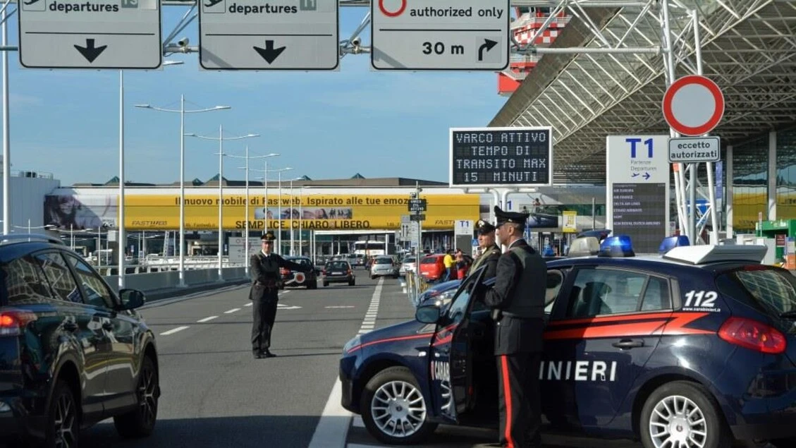 Controlli in aeroporto Fiumicino, multati Ncc e tassisti abusivi