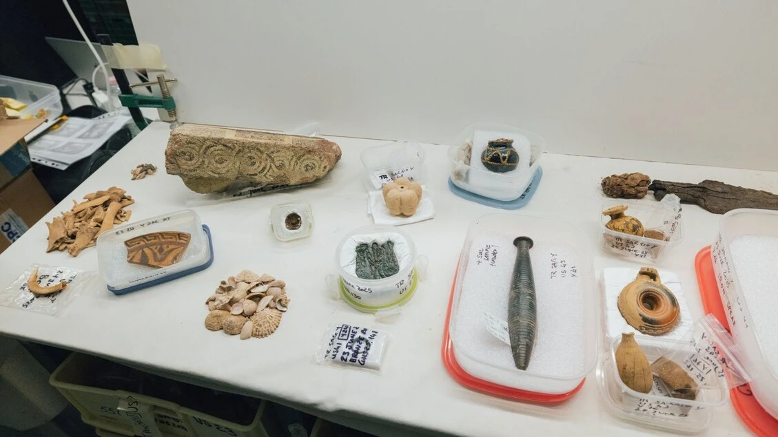 Riemerge Adyton di tempio a Selinunte, trovato anello d'argento