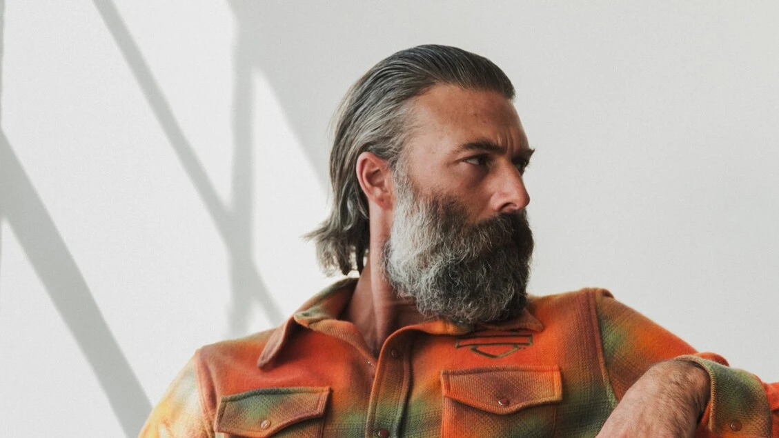 Brad Pitt e la passione per le moto Harley, nasce collezione