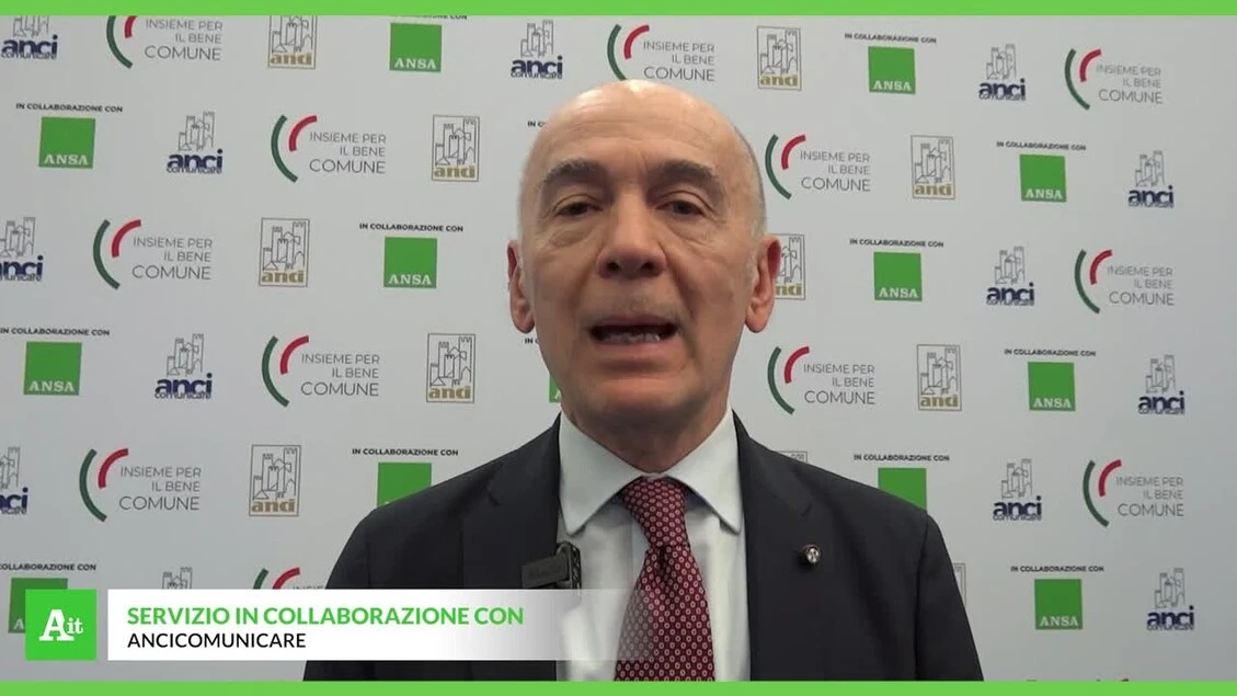 Enel all'assemblea dell'Anci, 