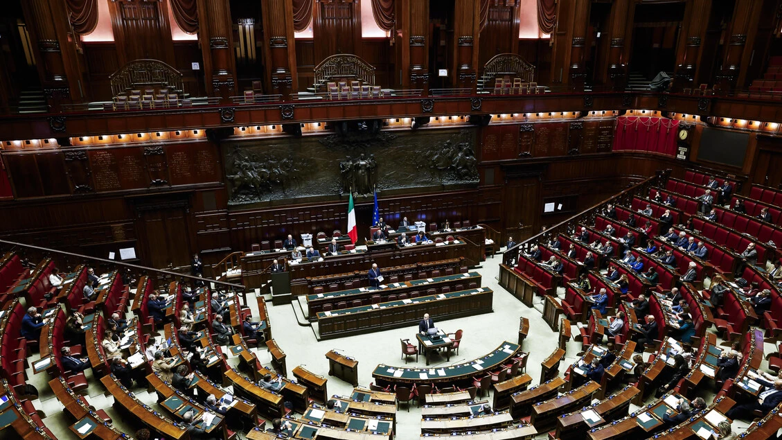 Ok della Camera al ddl sulla semplificazione normativa, è legge