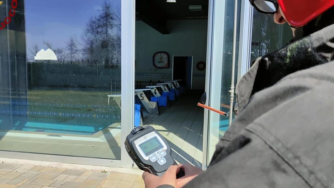 Perdita cloro in una piscina di Vicenza, 6 bimbi intossicati