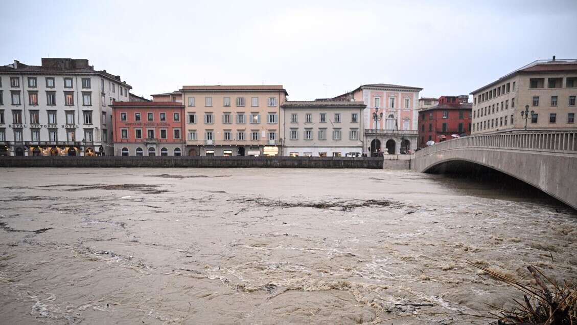 Maltempo, allerta rossa per Valdarno inferiore