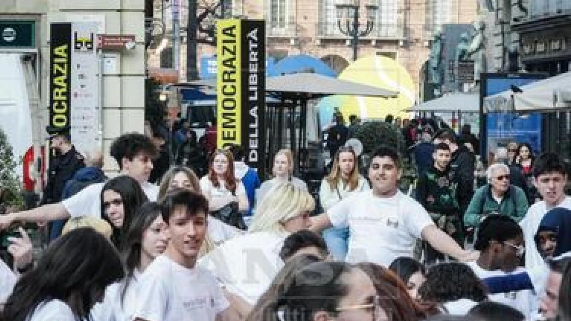 Guerre e Paci a Biennale Democrazia, 220 ospiti e 100 incontri