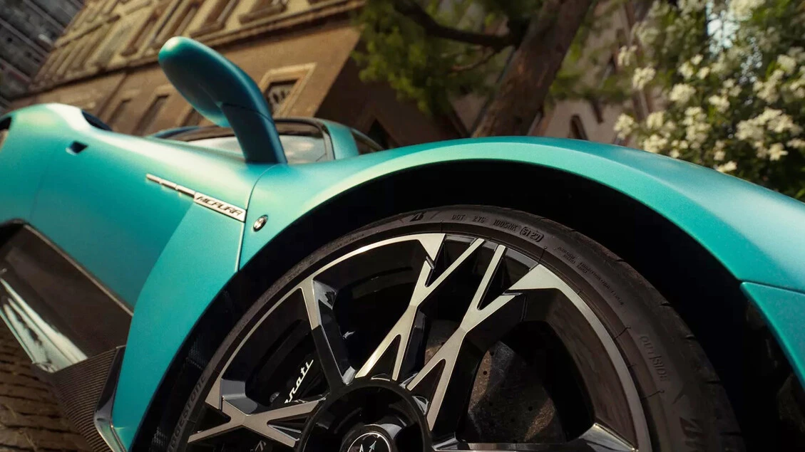 MCPura, super sportiva che evolve ed esalta il Dna Maserati