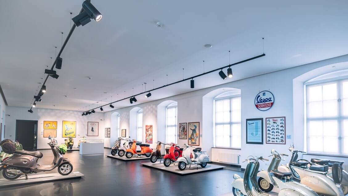 A Bratislava inaugurata mostra sulla Vespa, leggenda Made Italy