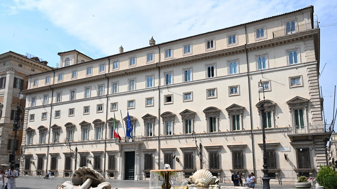 Quattro riforme professionali oggi all'esame preliminare del Cdm