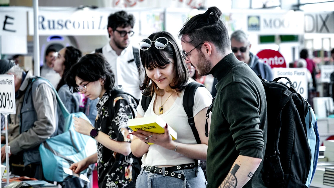 Salone libro Torino, Premio Ernesto Ferrero dona 1.200 libri