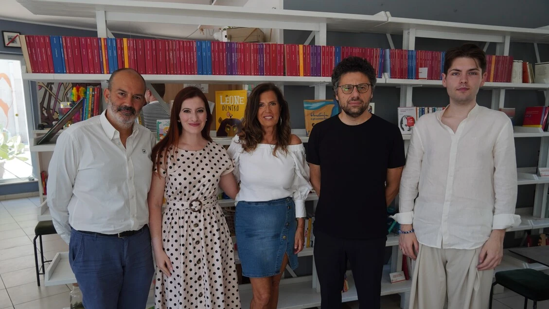 Il Libro Possibile Caffè riapre per sorseggiare cultura