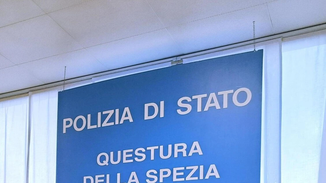 Stop a corteo Casapound Spezia, 'in piazza festa di bambini'