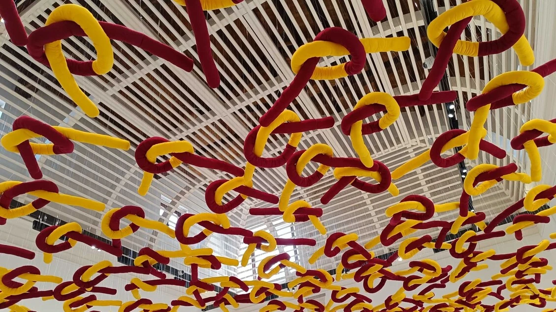 True Colors, il tessuto come identità al Maxxi L'Aquila