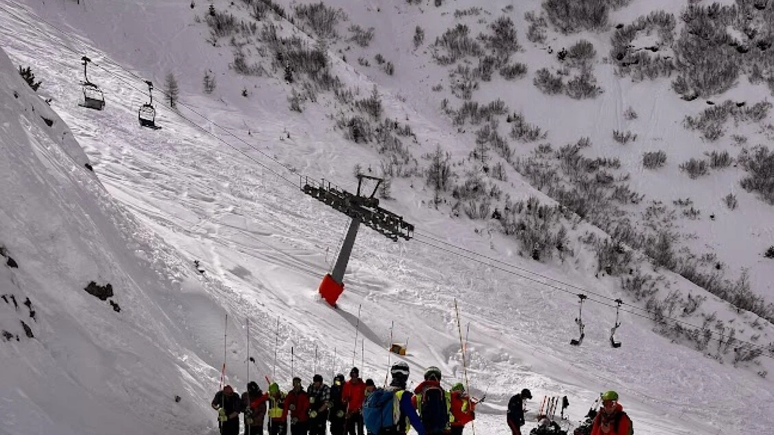Valanga su pista da sci a Pampeago, nessun sciatore travolto
